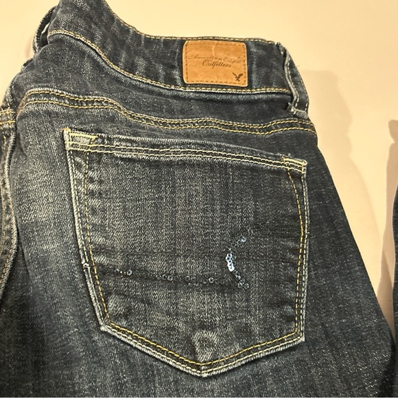American Eagle Jeans Womens 6 Reg Blue Dark Wash Low Rise Skinny Kick Bootcut! - Picture 2 of 13